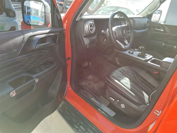 Фото 16 - Tank 300