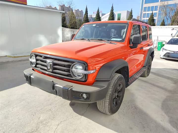 Фото 2 - Tank 300