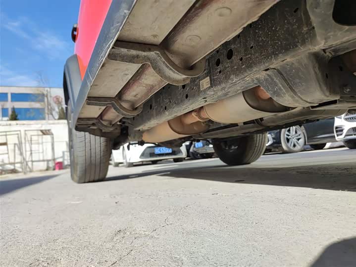 Фото 21 - Tank 300