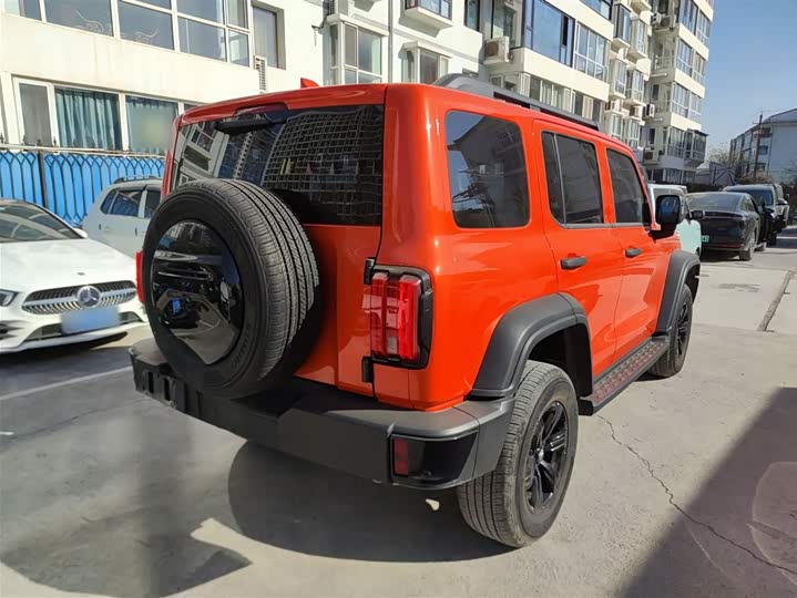 Фото 7 - Tank 300