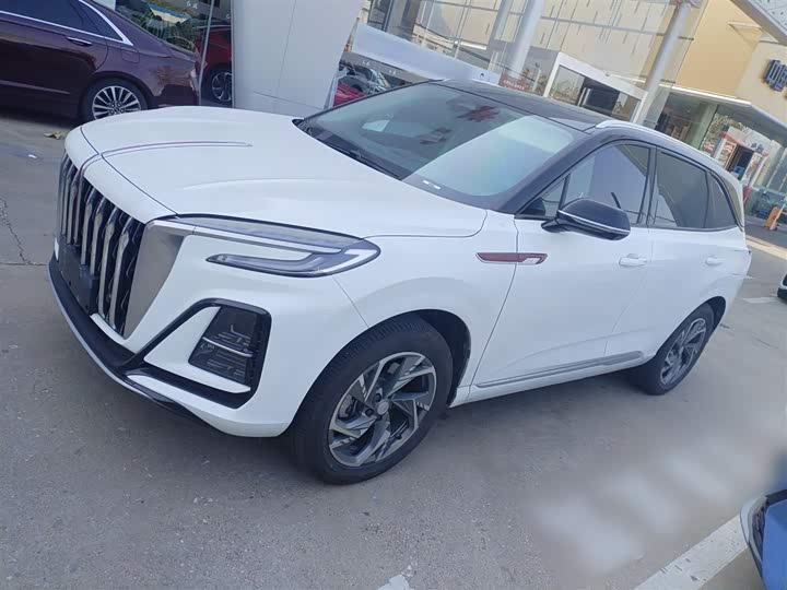 Фото 5 - Hongqi HS3 Hybrid