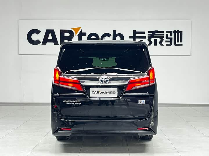 Фото 4 - Toyota Alphard