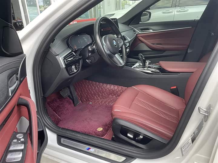 Фото 7 - BMW 5 Series