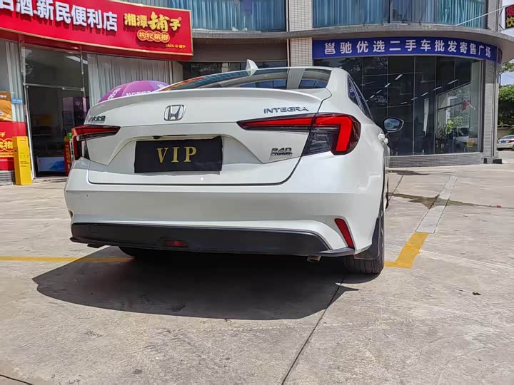 Фото 8 - Honda Integra
