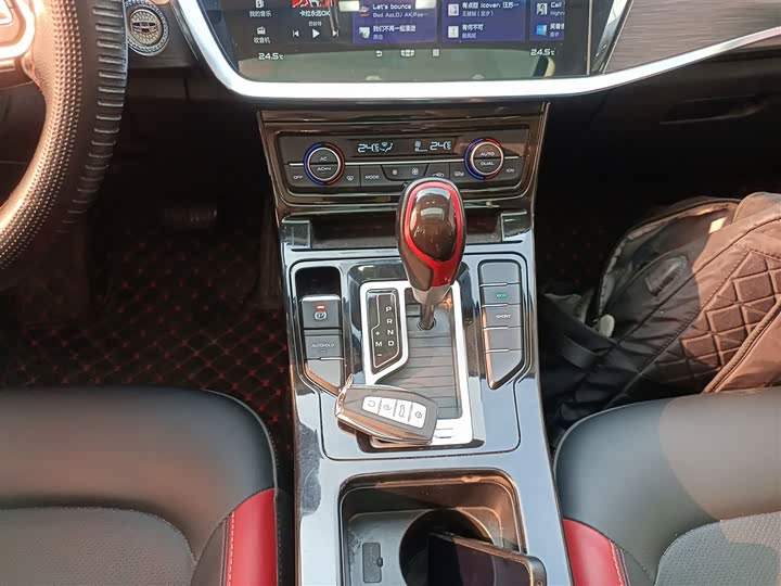 Фото 14 - Geely Emgrand GS