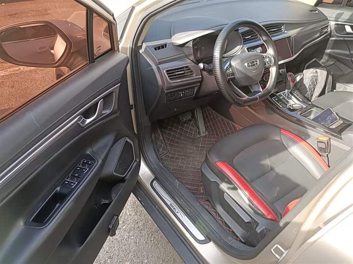 Фото 16 - Geely Emgrand GS