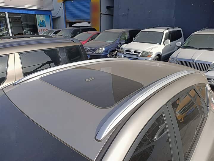 Фото 27 - Geely Emgrand GS