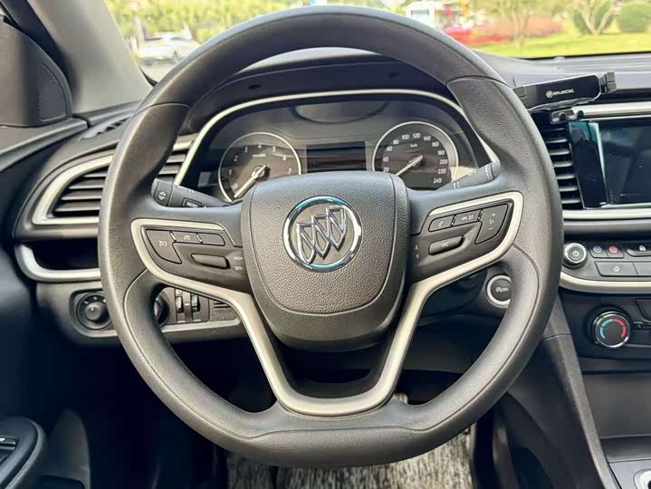 Фото 8 - Buick Excelle GT