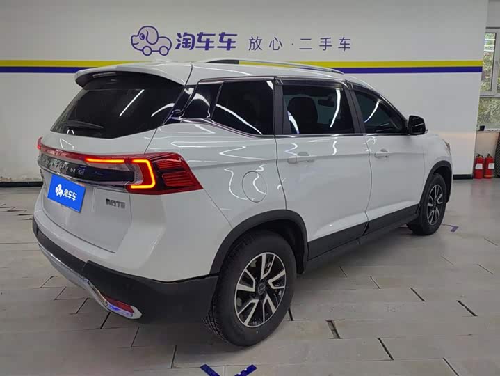 Фото 3 - Dongfeng Forthing T5