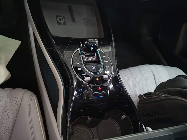 Фото 14 - BYD Seal