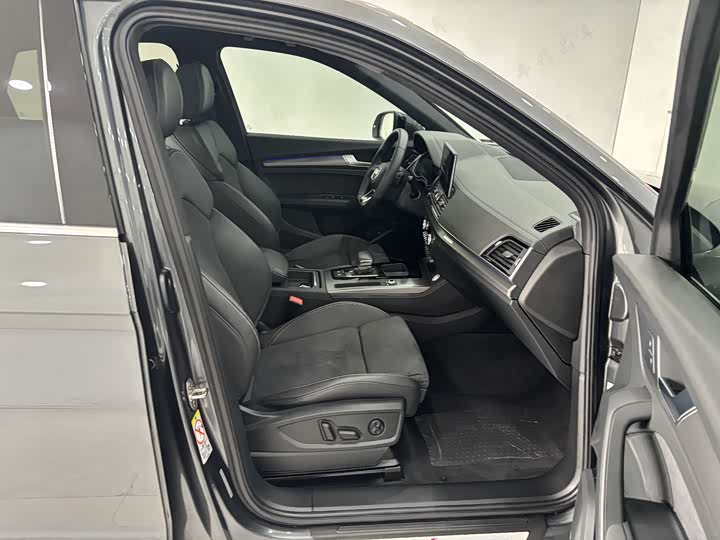 Фото 26 - Audi Q5L Sportback