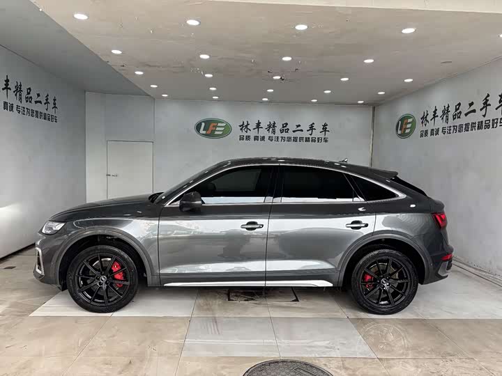 Фото 4 - Audi Q5L Sportback