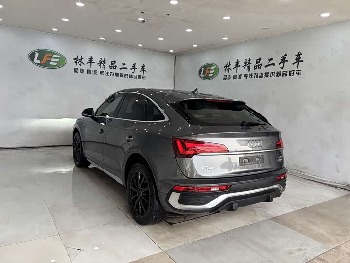 Фото 7 - Audi Q5L Sportback