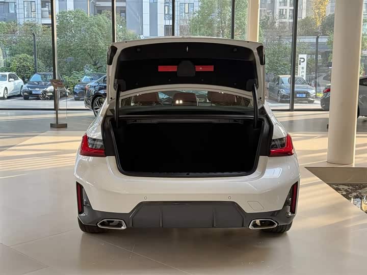 Фото 5 - BMW 3 Series