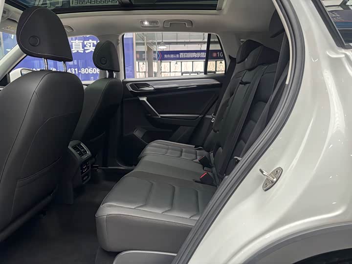 Фото 9 - Volkswagen Tayron