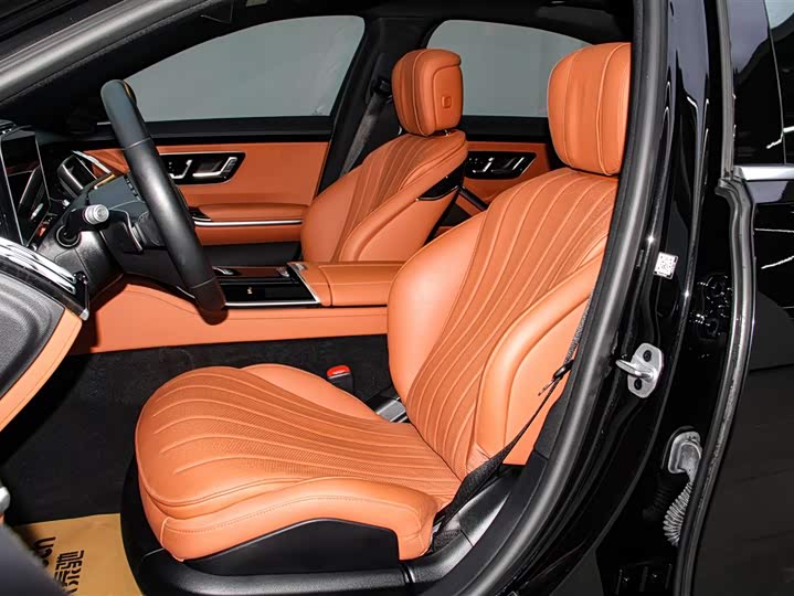 Фото 23 - Mercedes-Benz S-Class