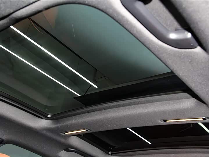 Фото 29 - Mercedes-Benz S-Class