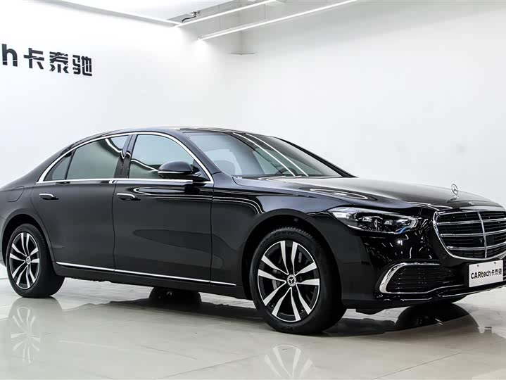 Фото 3 - Mercedes-Benz S-Class