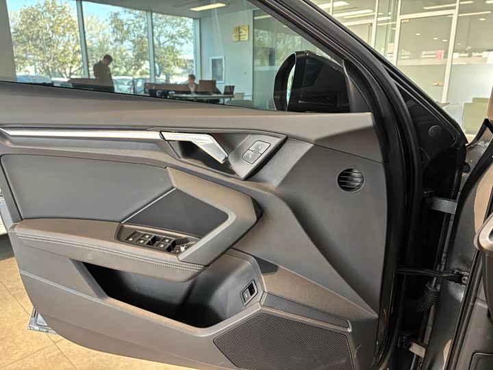 Фото 11 - Audi A3