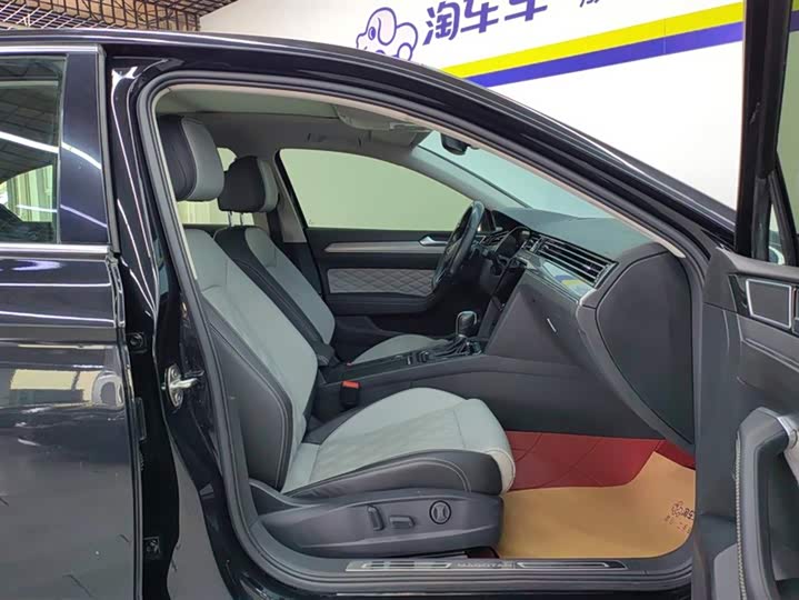 Фото 8 - Volkswagen Magotan