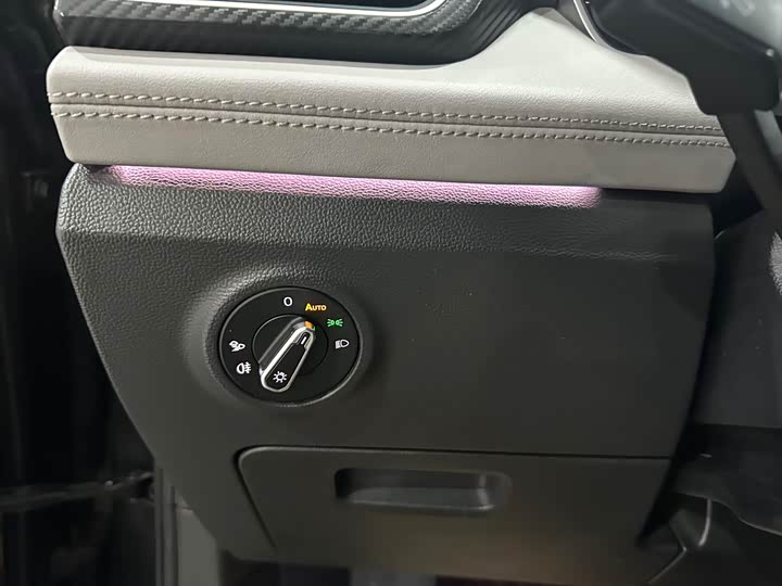 Фото 9 - Volkswagen Tayron