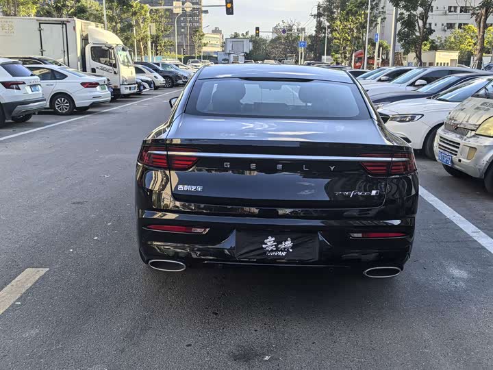 Фото 10 - Geely Preface