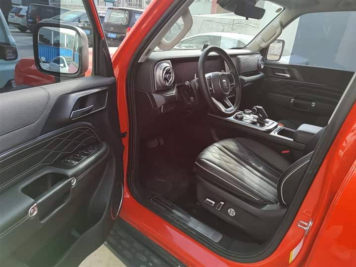 Фото 16 - Tank 300