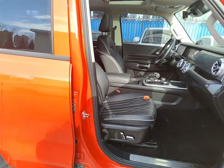 Фото 25 - Tank 300