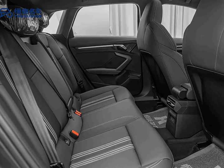 Фото 16 - Audi A3