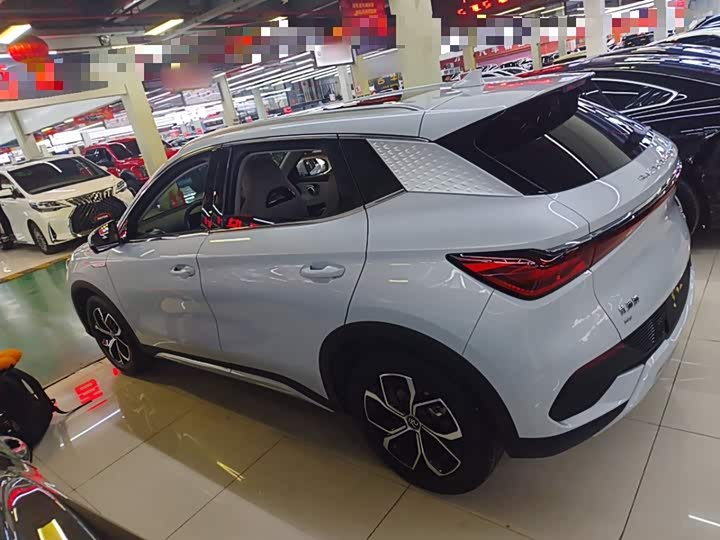 Фото 5 - BYD Yuan Plus