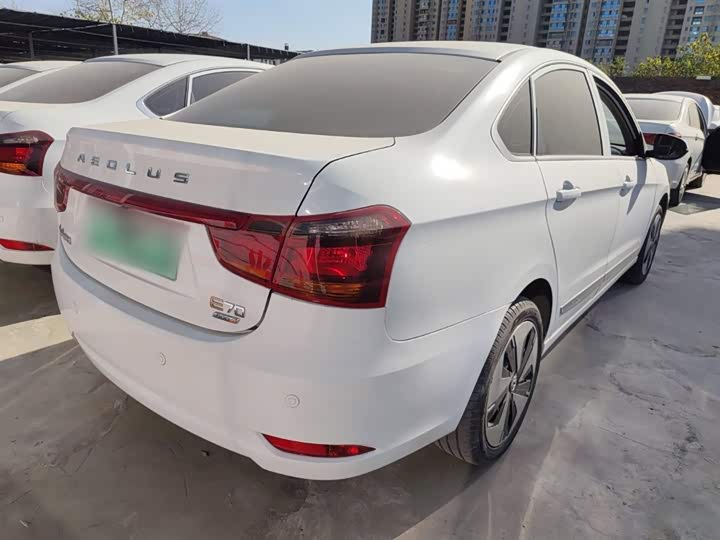 Фото 7 - Dongfeng Aeolus E70