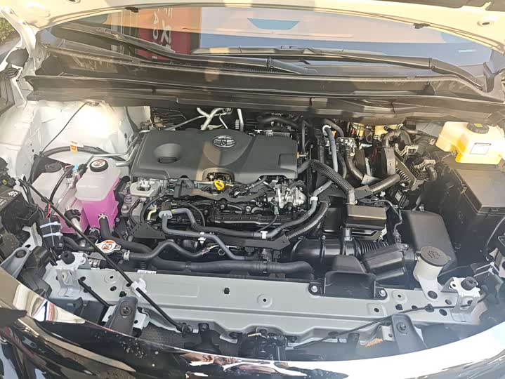 Фото 9 - Toyota Sienna