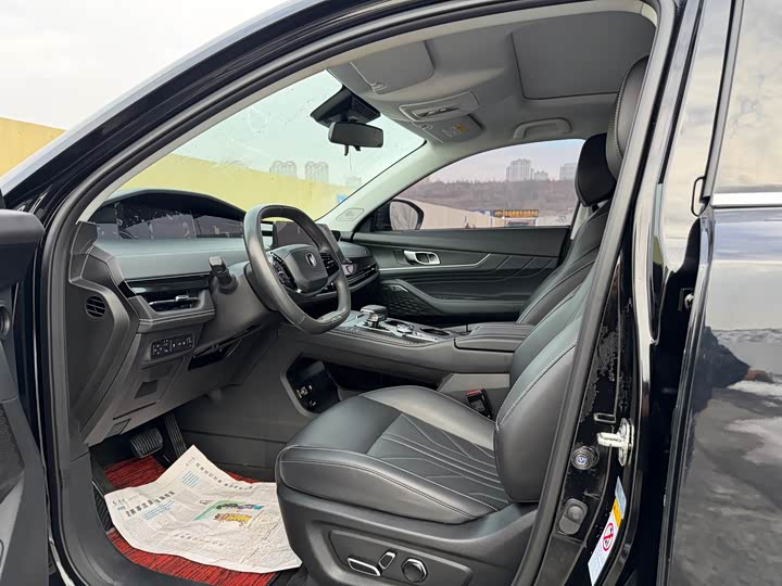 Фото 8 - Changan UNI-K Hybrid