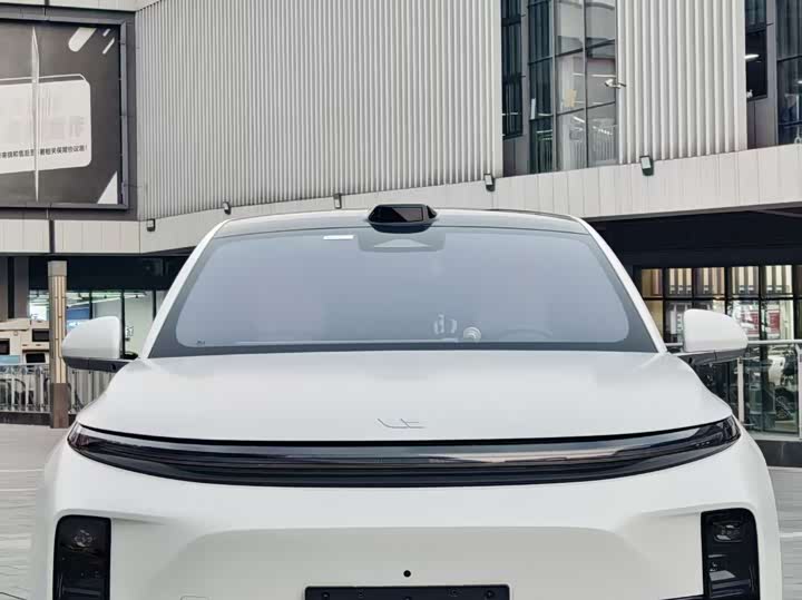 Фото 2 - LiXiang L7