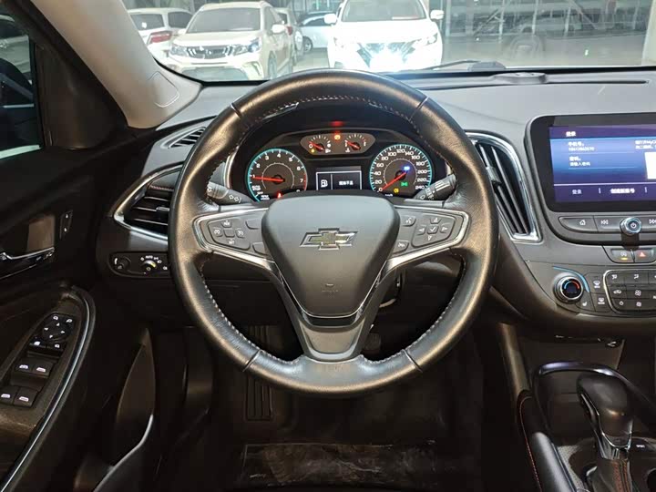 Фото 11 - Chevrolet Malibu XL