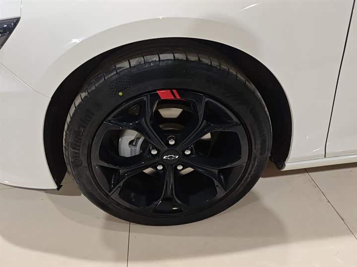 Фото 23 - Chevrolet Malibu XL