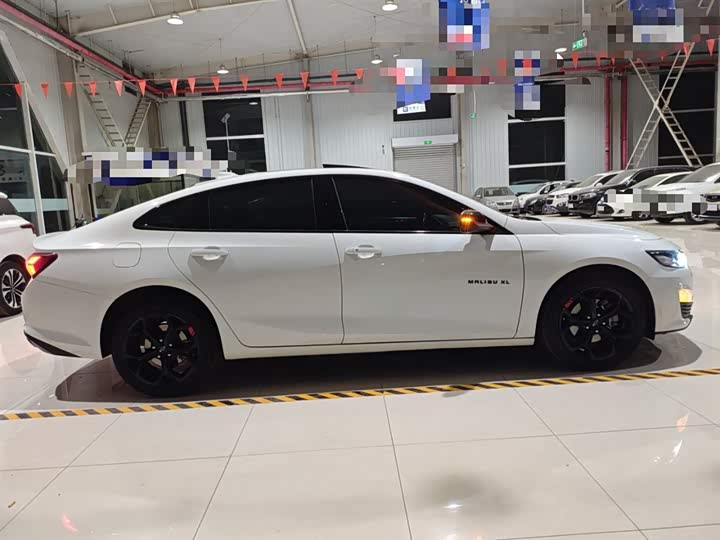 Фото 5 - Chevrolet Malibu XL