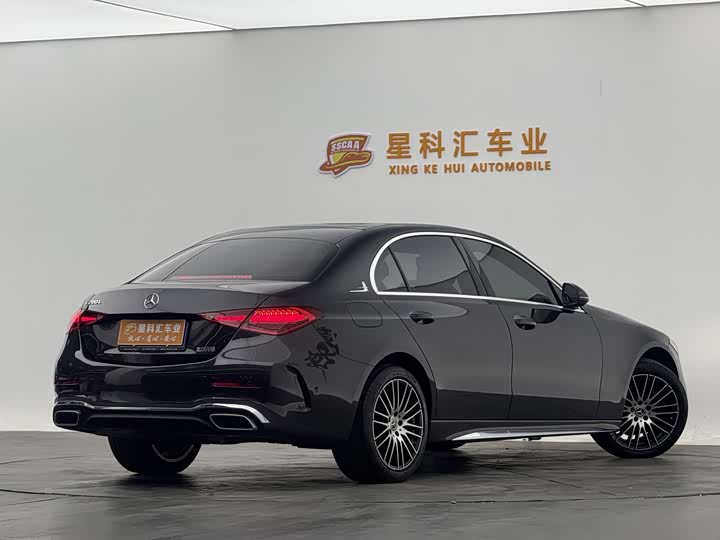 Фото 9 - Mercedes-Benz C-Class