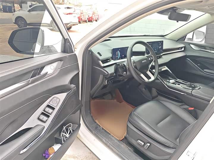 Фото 16 - Haval H6