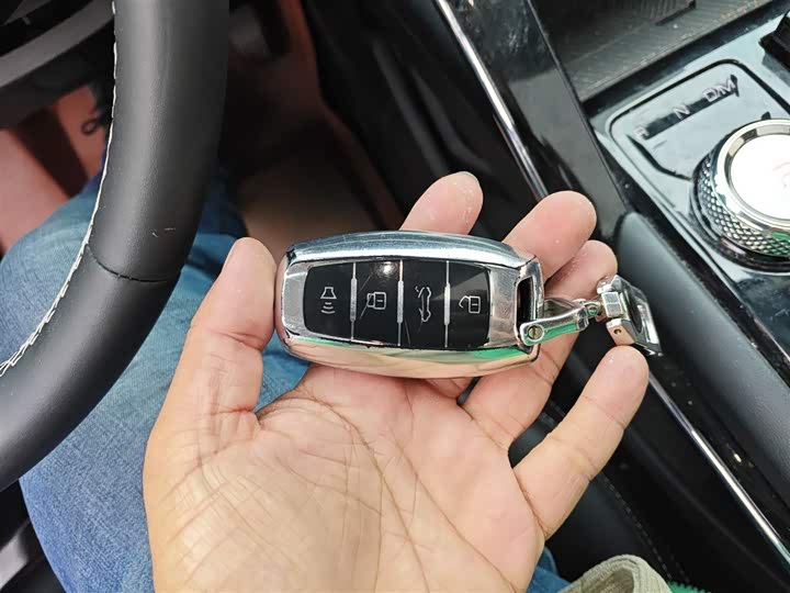 Фото 9 - Haval H6