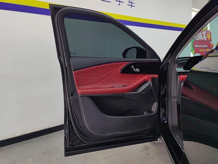 Фото 7 - Exeed RX C-DM Hybrid