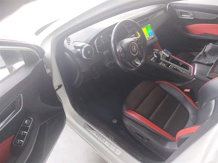 Фото 16 - MG Motor 6