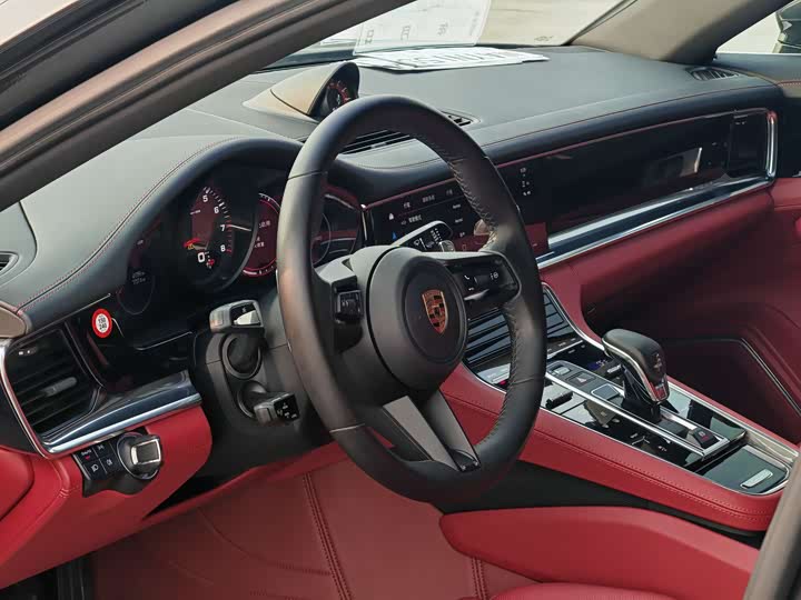 Фото 6 - Porsche Panamera