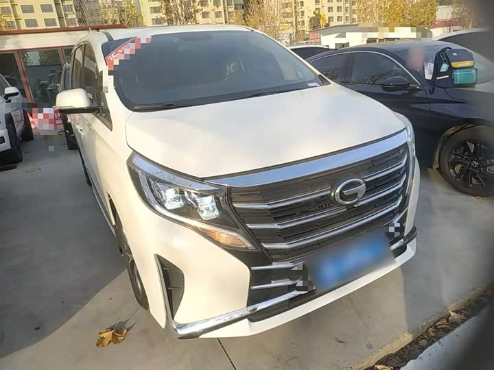 Фото 4 - GAC Trumpchi M8