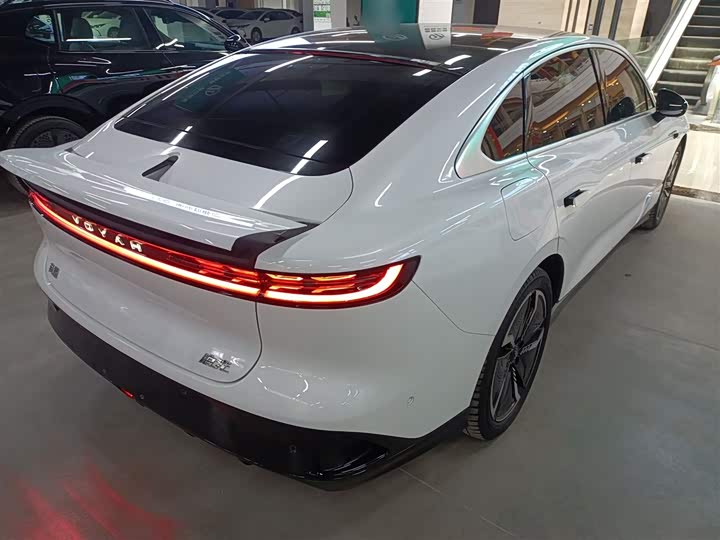 Фото 7 - Voyah Passion