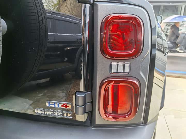 Фото 14 - Haval Raptor Hybrid