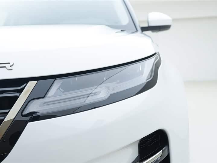 Фото 11 - Land Rover Range Rover Evoque L Hybrid