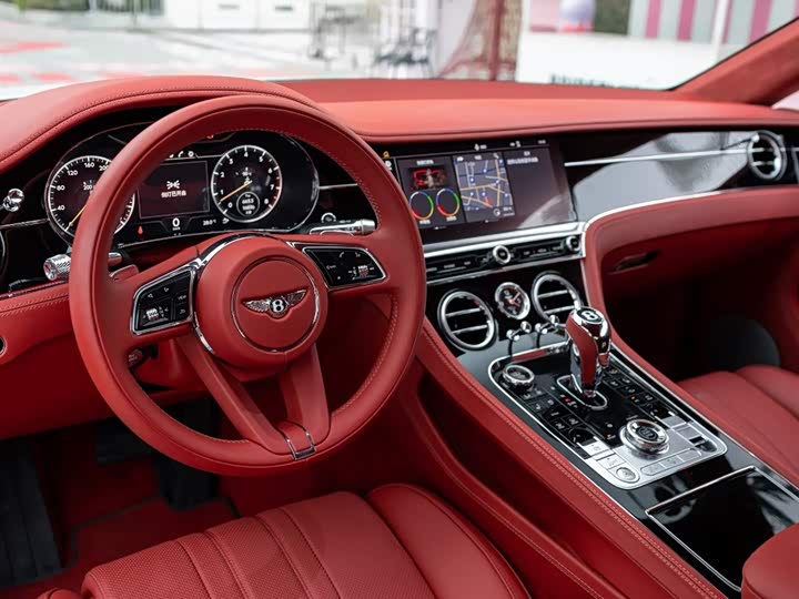 Фото 9 - Bentley Continental GT