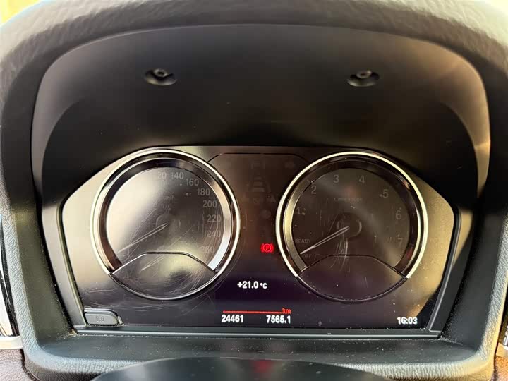 Фото 12 - BMW X2