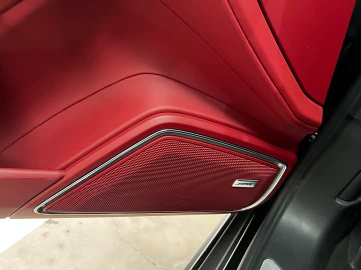 Фото 6 - Porsche Panamera